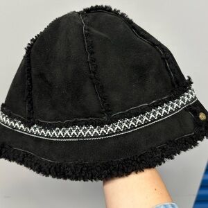 Ugg fur hat and matching gloves.